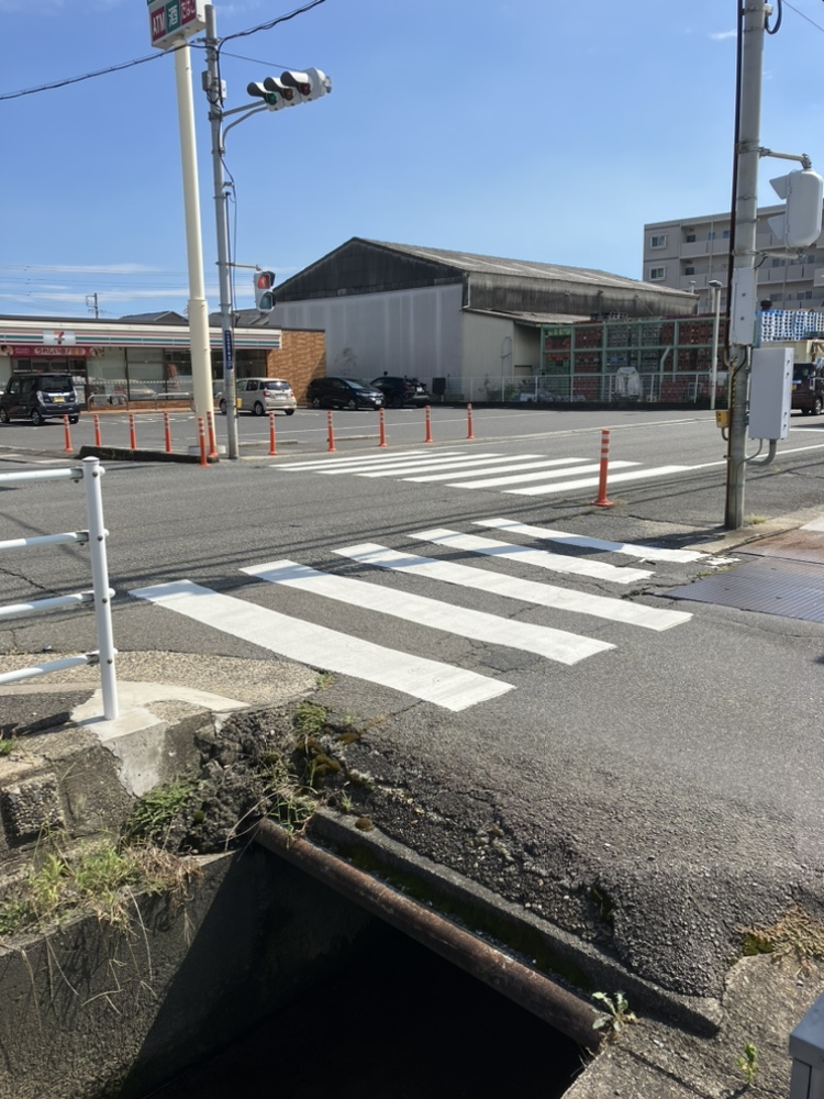 横断歩道で思う