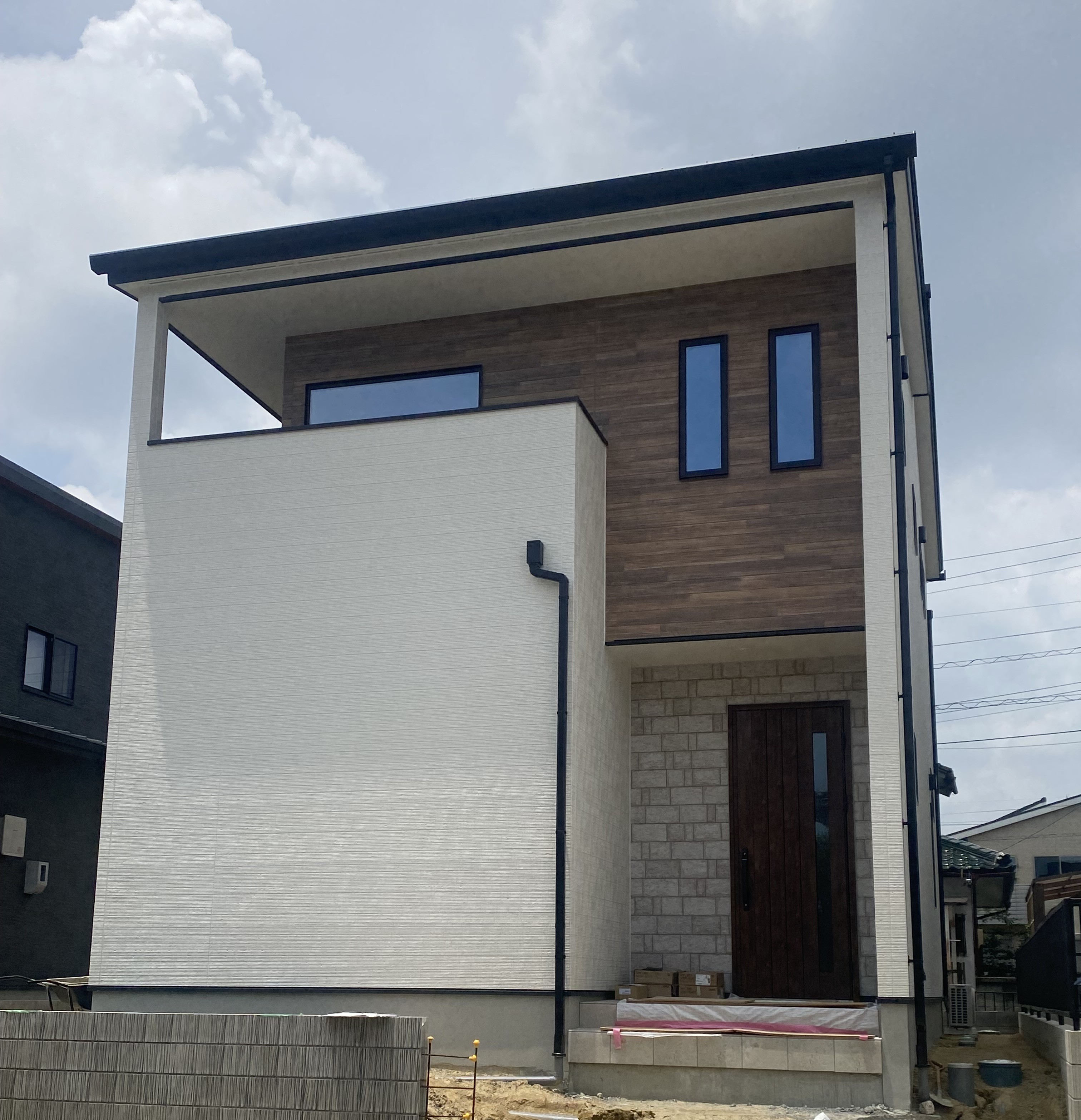 赤堀2号棟完成しました!(外構工事中)